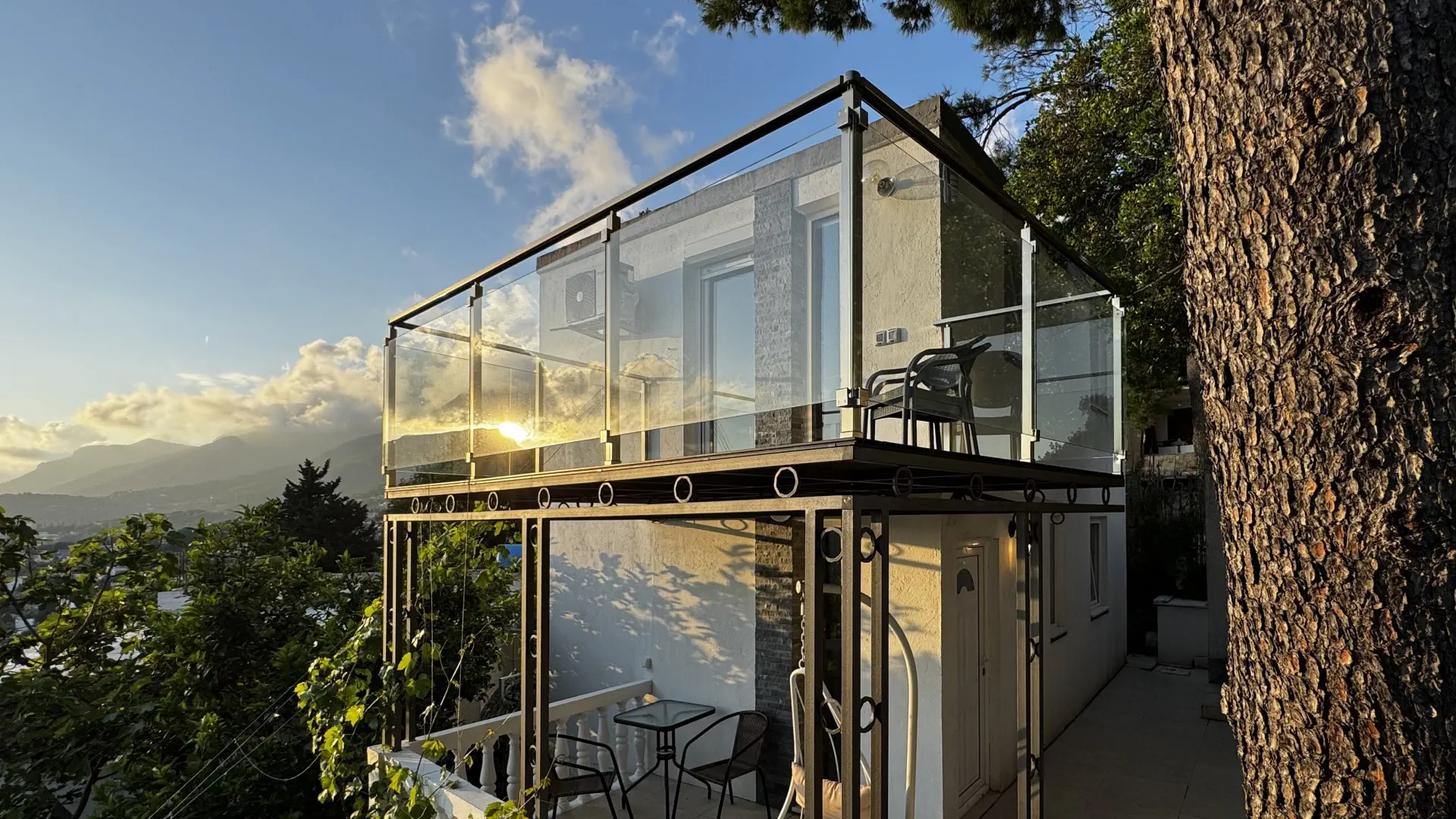 House in the Pines — holiday home among the pines in Sutomore, Montenegro